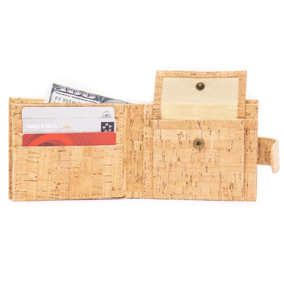 Portefeuille en liège-portefeuille liège-porte feuille naturel-porte feuille liège portefeuille liège - portefeuille liege - portefeuille homme - porte-monnaie liège - porte-monnaie homme - porte-monnaie Vegan - portefeuille Vegan - Portefeuille naturel - Portefeuille pratique - portefeuille cuir végétal - portefeuille tendance - portefeuille marron - portefeuille bleu - portefeuille noir