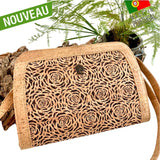 sac en liège - sac bandoulière en liège - sac femme - sac a main femme - sac vegan - sac végétal sac végétarien - sac cuir végétal - sac Portugal sac pas cher - sac tendance - sac en liège France - sac vegan femme - sac léger et pratique - sac naturel - sac artisanal - manga - sac manga - sac camel - petit sac pratique - sac fille - idée cadeau vegan