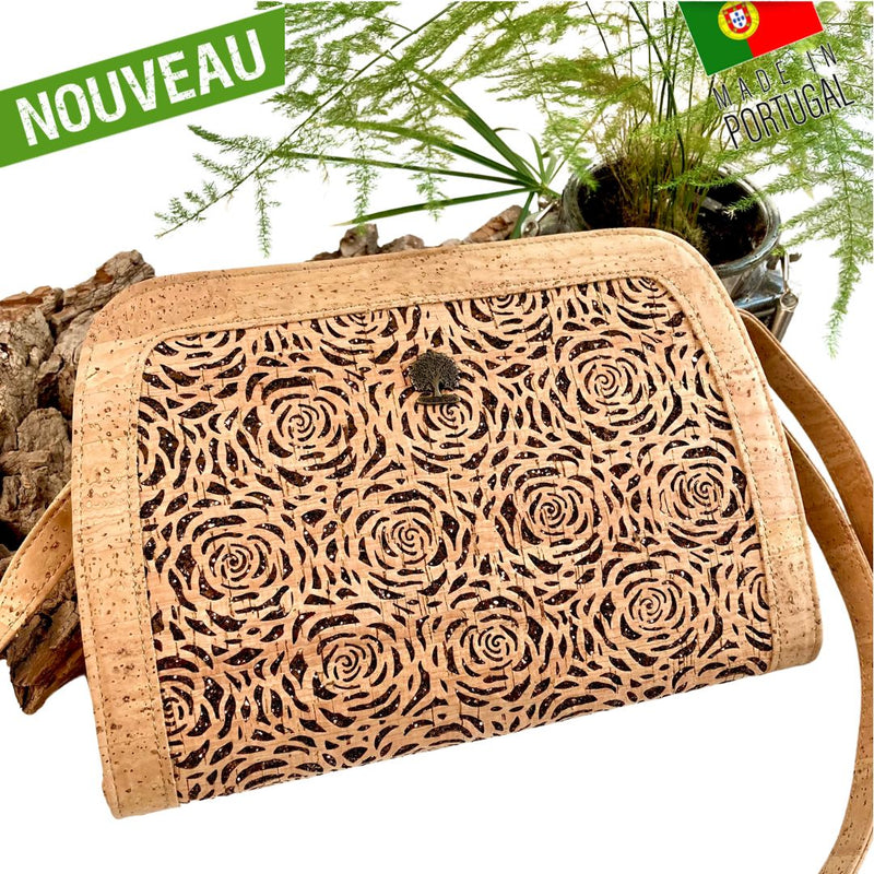 sac en liège - sac bandoulière en liège - sac femme - sac a main femme - sac vegan - sac végétal sac végétarien - sac cuir végétal - sac Portugal sac pas cher - sac tendance - sac en liège France - sac vegan femme - sac léger et pratique - sac naturel - sac artisanal - manga - sac manga - sac camel - petit sac pratique - sac fille - idée cadeau vegan